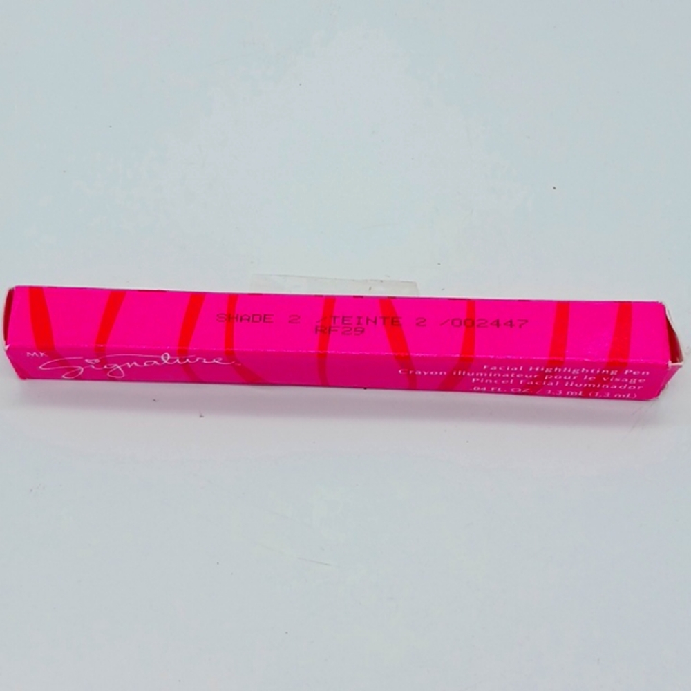 Mary Kay Signature Facial Highlighting pen Shade 2